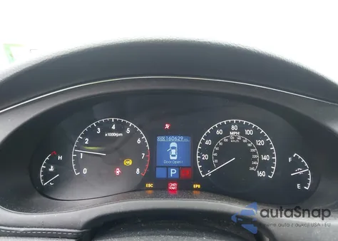 2011 Hyundai Genesis 4.6 z USA, uszkodzony, nr VIN KMHGC4DF4BU119625